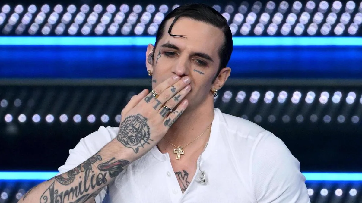 Achille Lauro concert, here's the setlist: everything is ready in Rimini for the zero date