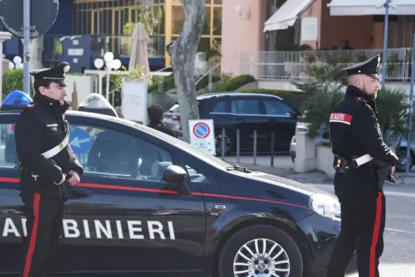 Attempts to defraud the parish priest with a tear-jerking story and 500 euros: fake priest arrested
