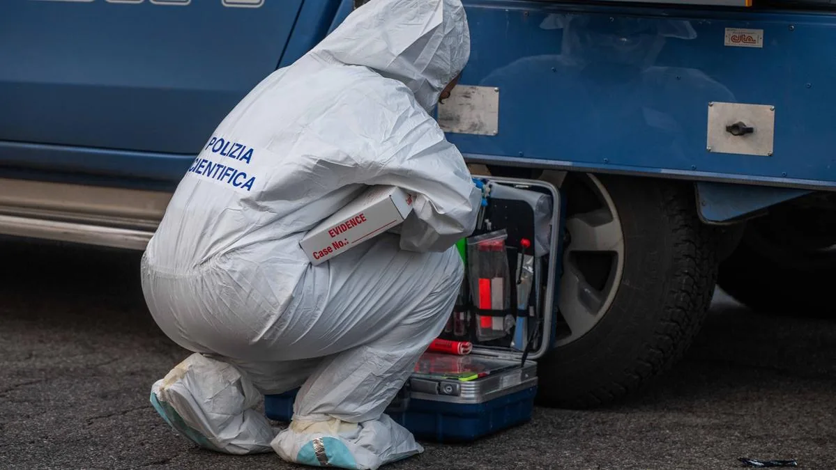Kills his sick mother with a knife, son arrested. "We heard the screams"