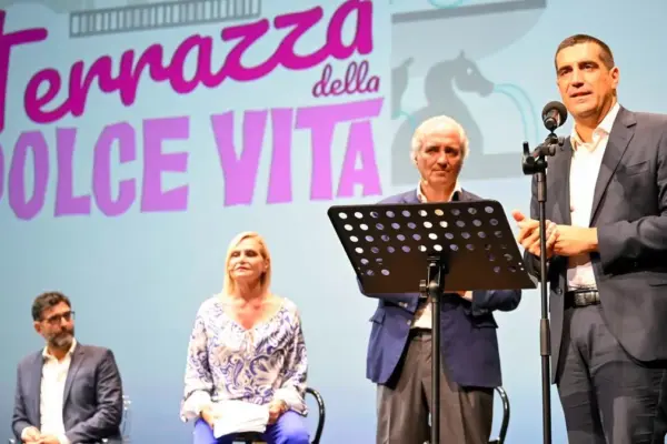 Here is the Terrace of the Sweet Life, starting with Al Bano, Zecchi, and Schettini