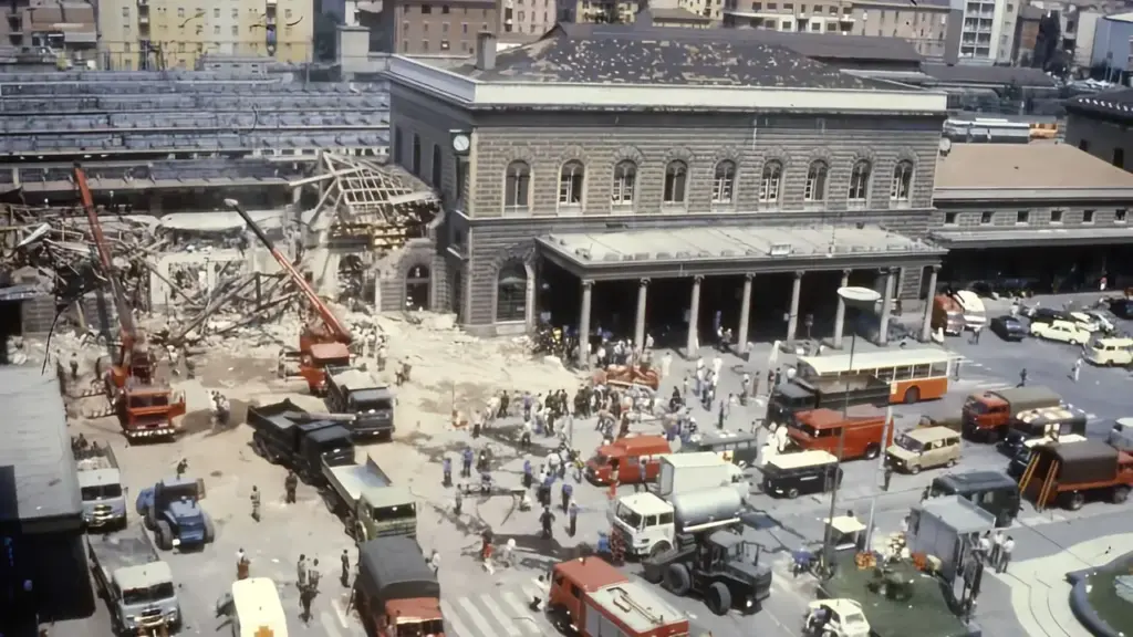 The Bologna station gutted by the bomb