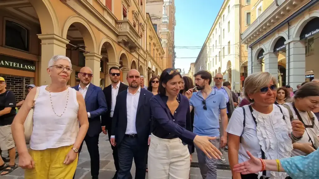 Elly Schlein al corteo per il 2 agosto a Bologna