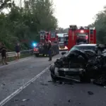 Head-on collision between car and truck in Marina Romea: four injured. A young man in critical condition