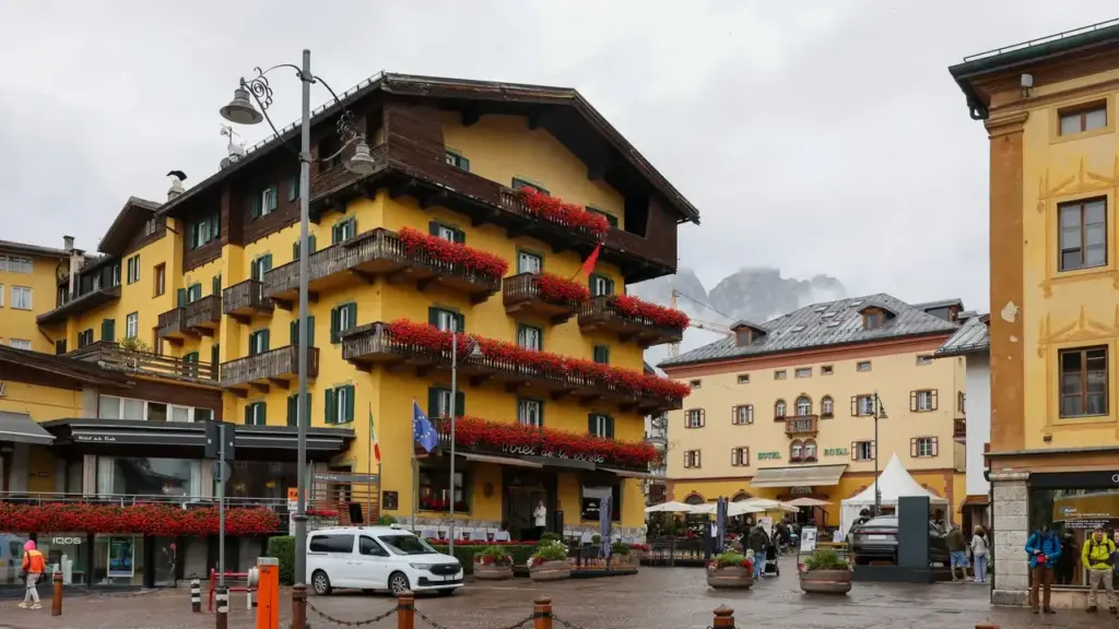 L’Hotel de la Poste è l’albergo più antico di Cortina