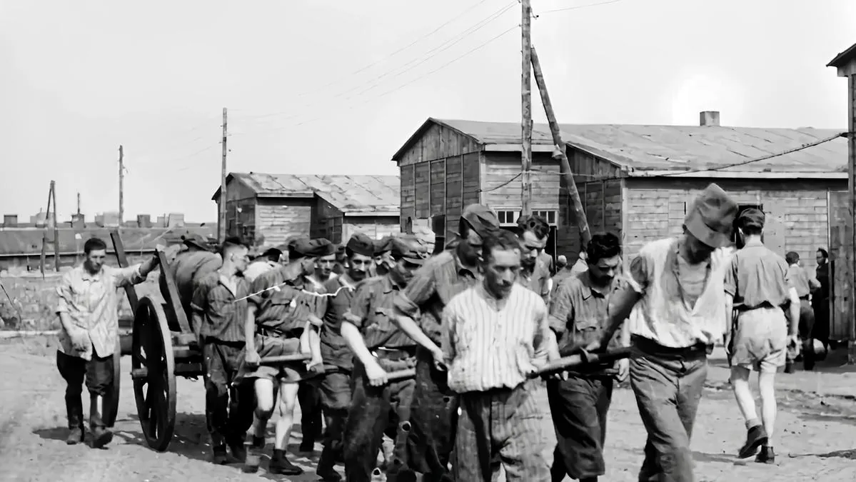 The secret photographer of the camp: the rediscovered story of Italian internees in German concentration camps