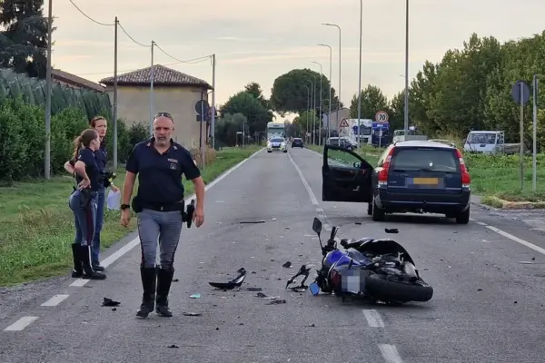 Violent crash between car and motorcycle, 22-year-old rider dies