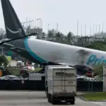 Boeing 767 of Amazon goes off runway in Miami and catches fire: 5 dead and injured. Airport closed