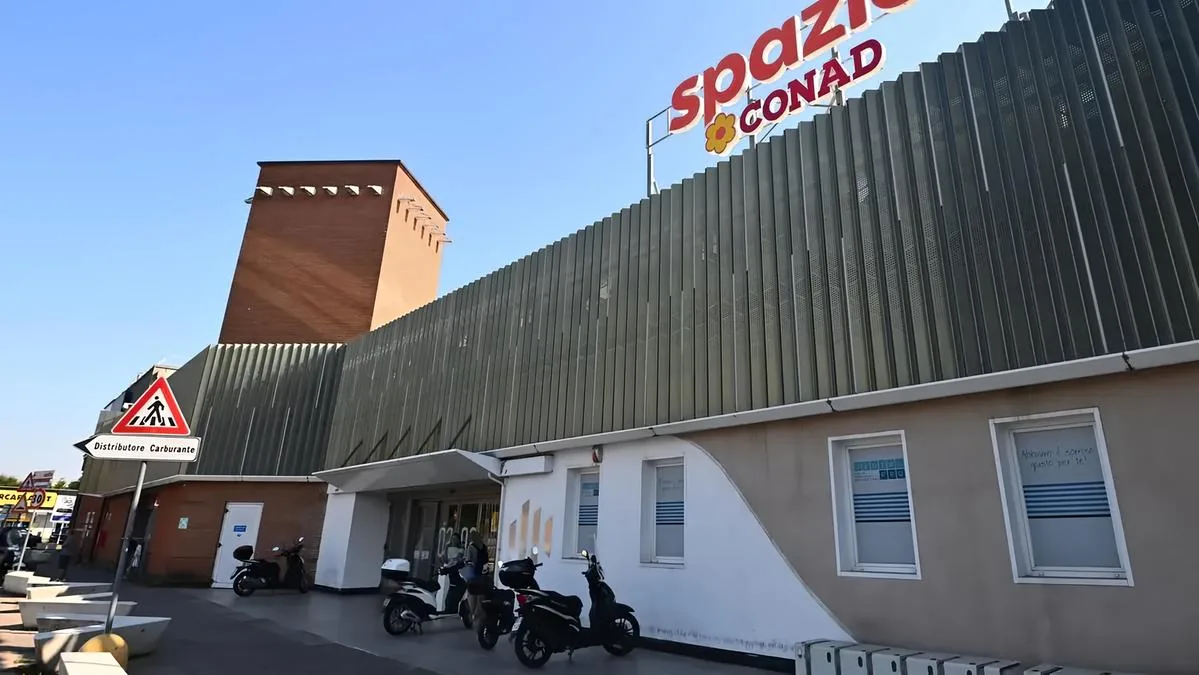 Mourning at Conad in via Larga: 2 hours of closure to remember colleague Stefania. “She was a good person and spe