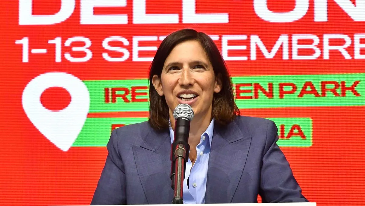 Schlein on the attack: “We are ready to vote.” The Pd leader closes the Festa dell’Unità. “We will continue to support