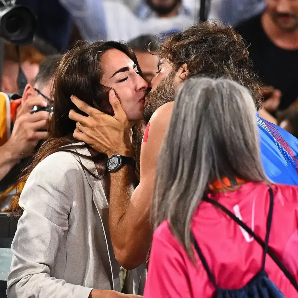 Gimbo Tamberi’s kiss to his wife Chiara Bontempi sitting in the stands