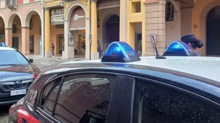 Le indagini sono state affidate ai carabinieri