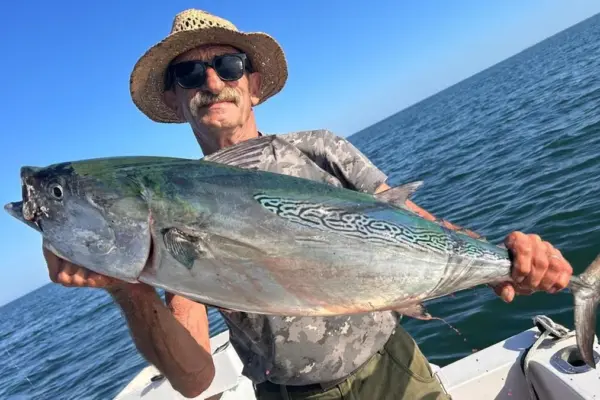 Farewell to the man of the Great River. Giuliano Poggioli, 70 years old, has died: "Fisherman on the Po that he loved"